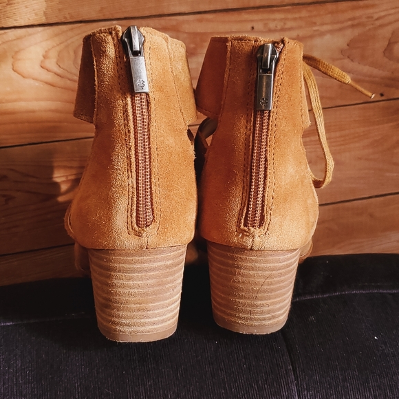 Suede Nude/Brown Lucky Brand Lace Up Sandal Heels - Picture 3 of 7